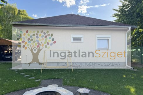 Ház hátulról
