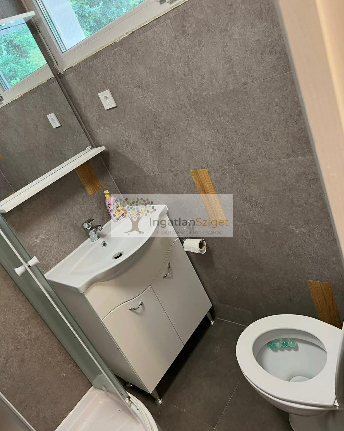 d5e22eea-9c55-461f-b006-426e11bf8b83