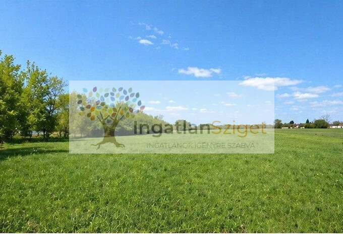 Eladó fejlesztési telek Makád szívében – kivételes lehetőségekkel!