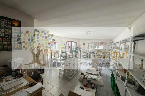 9949736a-3d1b-40e7-9def-7fd2a128befe