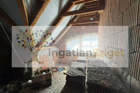 d6add51b-3c83-4048-9030-61c726f5176b